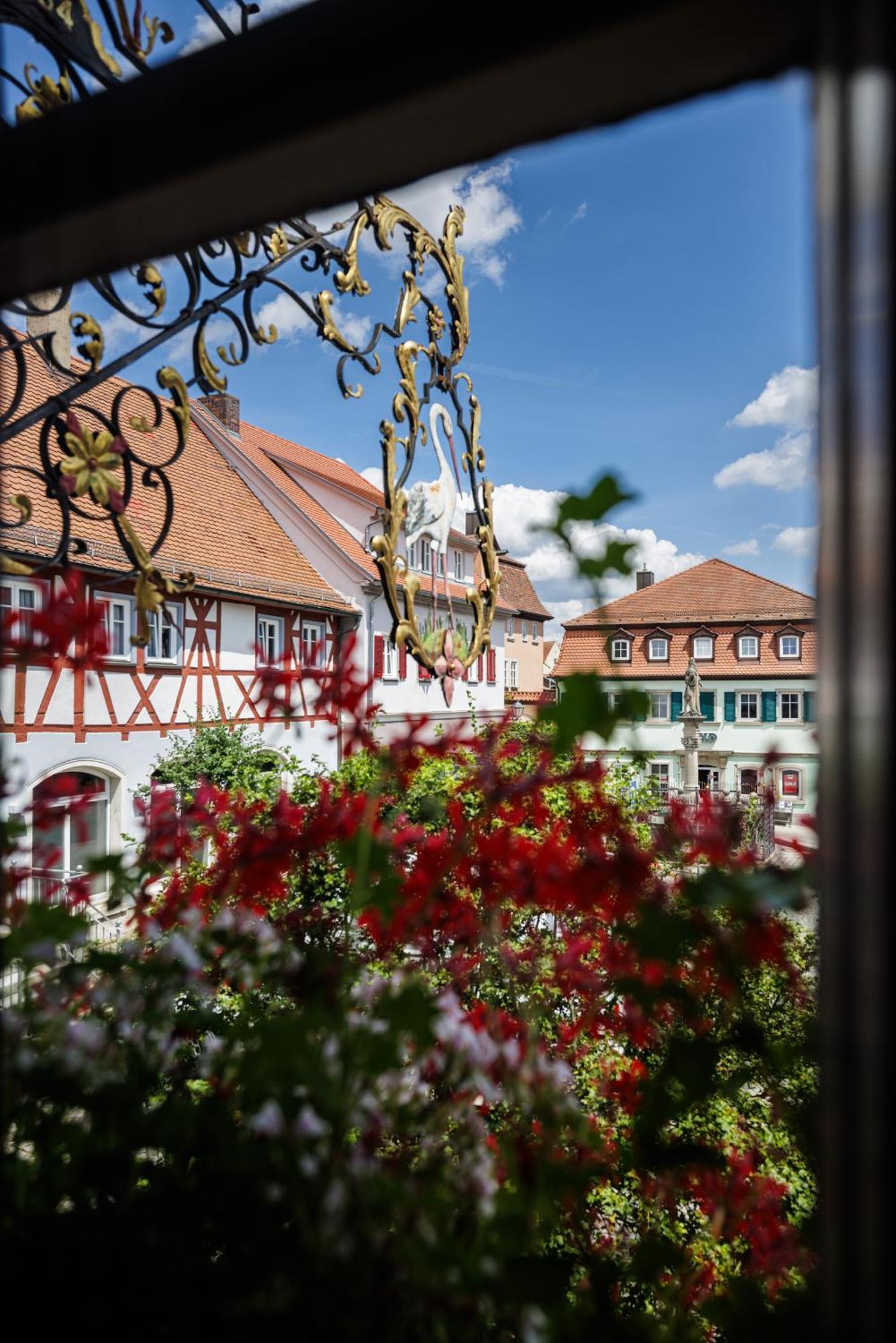 Flair Hotel Zum Storchen Bad Windsheim Buitenkant foto